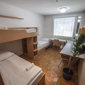 https://hostel-dic.hotels-in-ljubljana.com