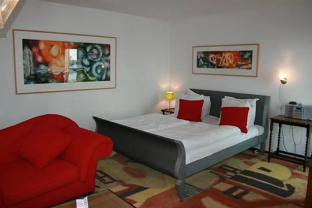 Art Hotel Rotterdam-Fully Renovated Hollandia